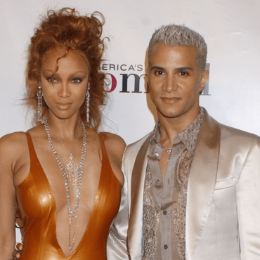Descubre qué sucedió entre Tyra Banks y Jay Manuel, sus traumas y la verdad oculta tras America's Next Top Model.