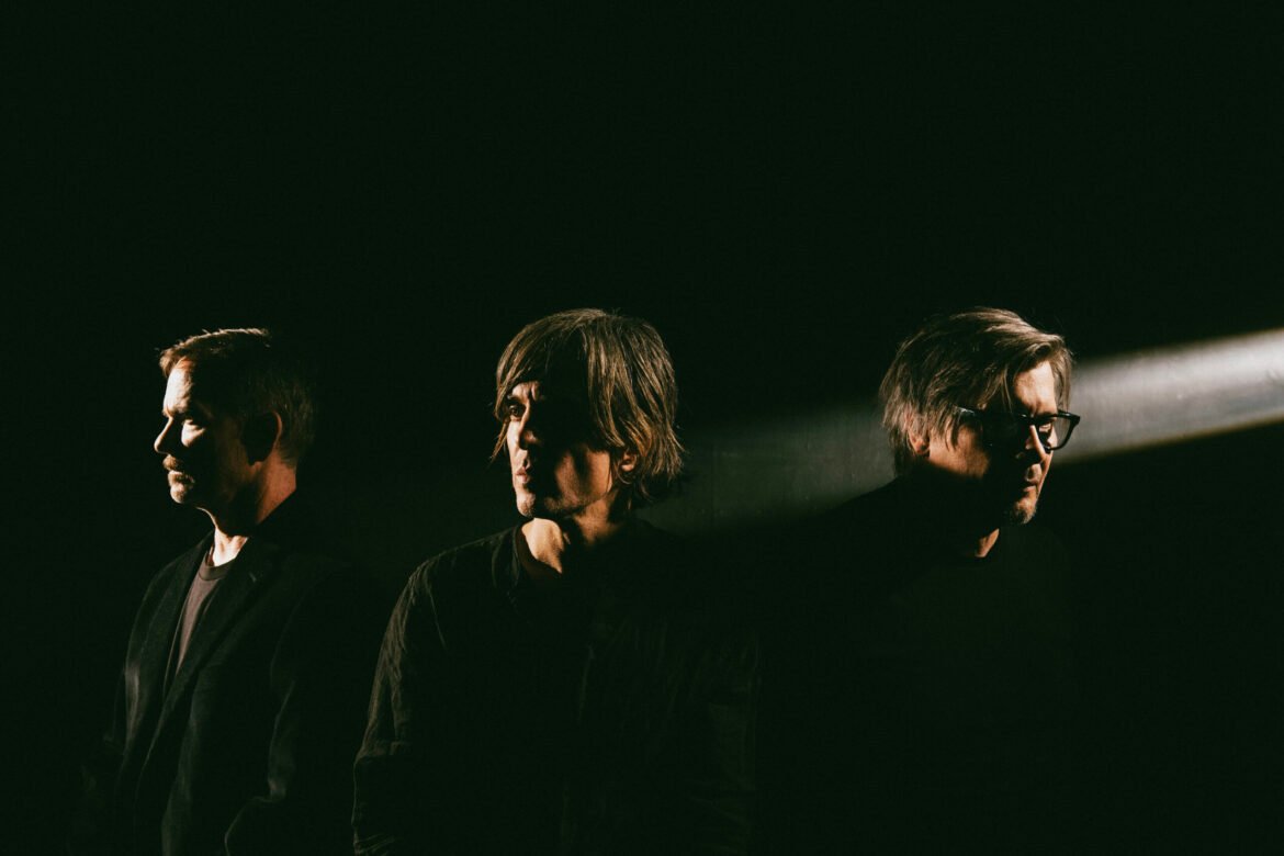 La banda Failure está lista para lanzar su cuarto álbum tras una exitosa reunión, trayendo nueva música emocionante.