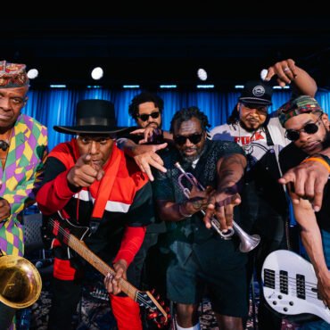 Descubre los álbumes que han marcado la vida y carrera de Angelo Moore, el icónico líder de Fishbone.