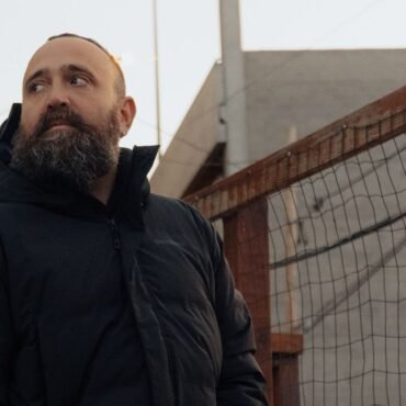 El cofundador de Yellow Swans, Gabriel Saloman Mindel, enfrenta un diagnóstico grave y busca apoyo para su tratamiento.