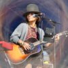 Linda Perry presenta nuevo álbum y reimagina Beautiful