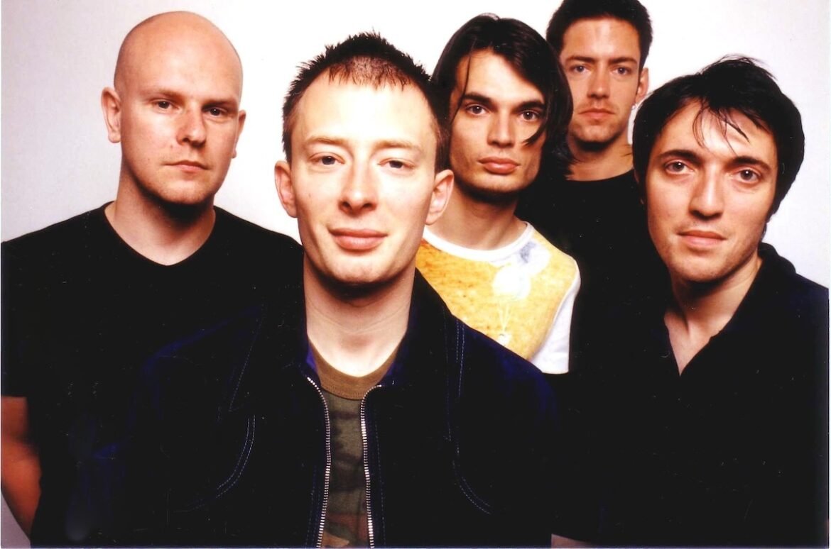 Explora Palo Alto de Radiohead, una canción poco conocida que destaca en su legado musical y cultural.