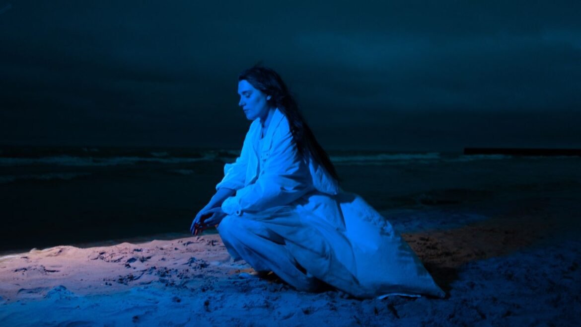 Gia Margaret vuelve a la música con un nuevo álbum y una gira, tras un descanso por problemas vocales que la llevaron a componer instrumentales.