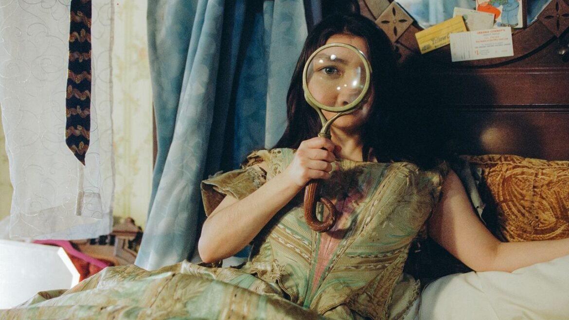 Mitski presenta un nuevo sencillo y revela las fechas de su esperada gira por América, Europa y Asia.