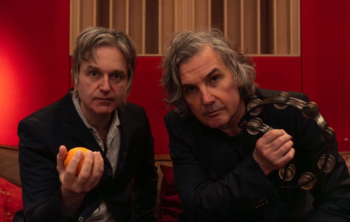 Conoce el nuevo soundtrack de Peaky Blinders, lleno de artistas crudos y auténticos como Massive Attack y Fontaines D.C.