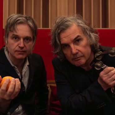 Conoce el nuevo soundtrack de Peaky Blinders, lleno de artistas crudos y auténticos como Massive Attack y Fontaines D.C.