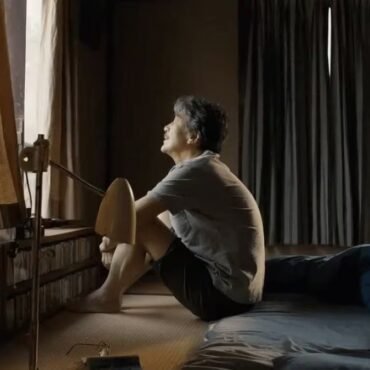 Descubre cinco películas que representan de manera única las experiencias de personas introvertidas en la sociedad actual.