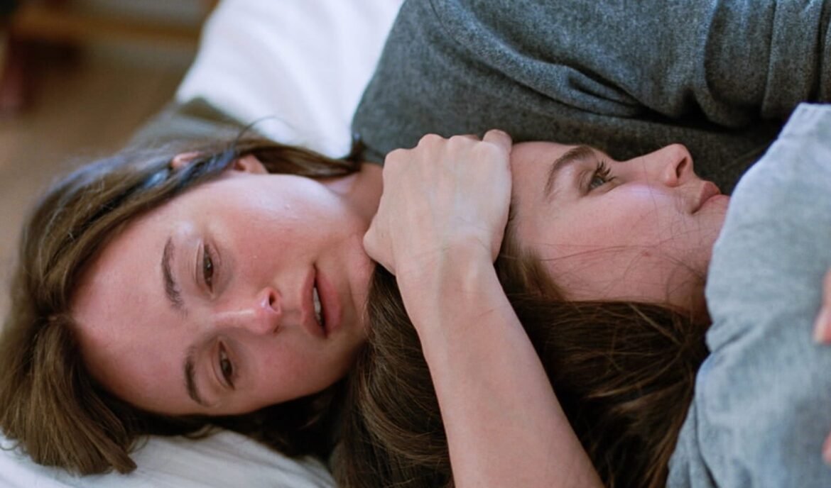 Descubre las mejores películas que Mubi ofrece en febrero, incluyendo estrenos recientes, cine iraní y documentales.